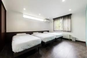 The Elysian Retreat Tourist base, Otaru