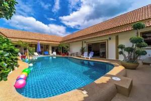 Siam Court, Ban Bang Sare