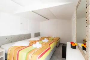 Paradise Beach Camping, Mykonos City