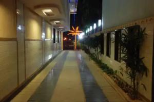 Golden Metro Hotel, Bengaluru