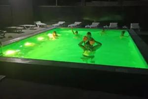 Malibu Guest House, Kapchagay