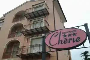 Cherie Hotel, Verezzi