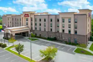 Hampton Inn & Suites Winston-Salem/University Area, NC, Winston-Salem