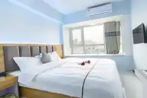 Manju Light Luxury Homestay (Henan University of Technology Metro Station), Zhengzhou