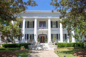 1842 Inn, Macon