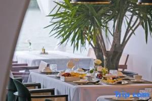 Arcadia Seaview Design Hotel
