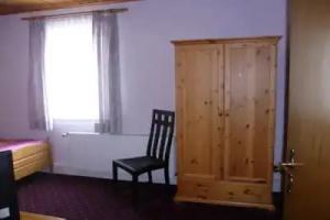 Gasthaus zum Krebsbachtal Guest house, Mechernich