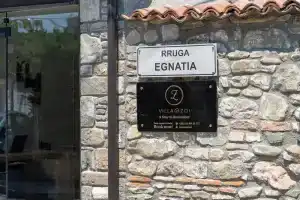 Villa Zoi A Stay to Remember I Guest House in Castle, Elbasan