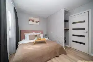 Apartments on Akademika Bardina street 7/3, Ekaterinburg