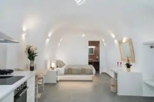 Yiota Collection 4 Suites & 4 Prive Jacuzzi, Megalokhori
