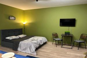 Apartments on Nedelina street 61, Lipetsk