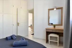 Two Bedroom House - Paroikia Central, Parikia