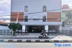 Vibes Djanti Residence by Sans Hotel, Yogyakarta