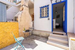 Simba Studio in Larnaca & Terrace, Larnaka