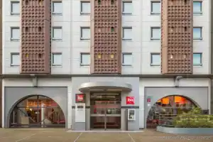 ibis Paris Tour Eiffel Cambronne 15ème, Paris
