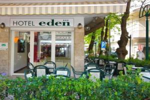 Hotel Labrador, Cattolica