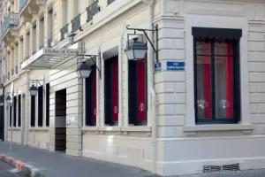 Globe Et Cecil, Lyon