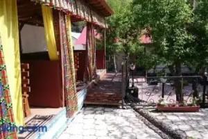 Edelveys Hotel, Almaty