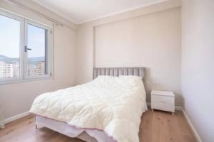 Top Floor Condo Close To Town Center And The Beach Apartments, Vlore