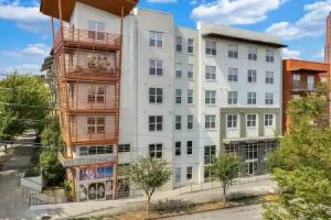 Downtown Midtown Apartments by NUOVO, Atlanta