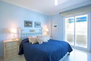 Apartamento Marina De Banus Beach Retreat, Marbella