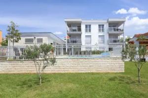 SunAdria Apartments, Kozino