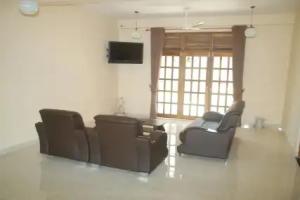 Bluewater Beach Resort, Trincomalee