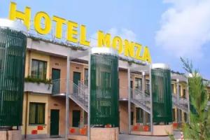 AS Hotel Monza, Monza