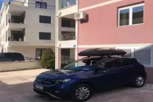 Modern Seaside Apartment With Balcony - Erika, Tivat