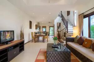 Maenam Hills Samui, Ban Khlong Mae Nam
