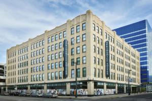 SpringHill Suites Downtown, Milwaukee
