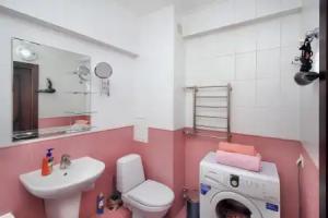 Happy Day at 81 Zhibek Zholy Street, Almaty