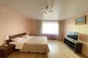 I want to come to 36 Chekhov Street, Vologda