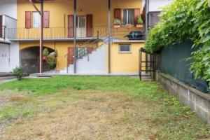 Cottage near Ticino Riveer & Lake Maggiore, Castelletto sopra Ticino