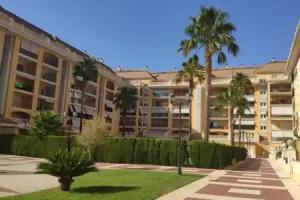 LOVELY APARTMENT, piscina, jacuzzi, pádel, parking, Denia