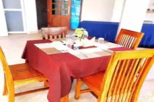 Rejis Hotel, Dodoma