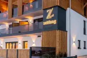 Zeitlang by Rösslwirt, Lam