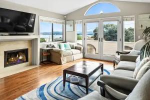 David Home 566 4 Bedrooms 2 Bathrooms Home, Monterey