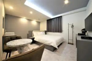Sloth Hotel Seomyeon, Busan