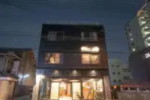 Tonagi Hostel & Cafe, Fukuoka