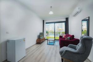 BEN Houses Family, Guendogan