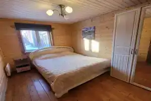 Dovol'nyj radzha Guest house, Chasovenskaya