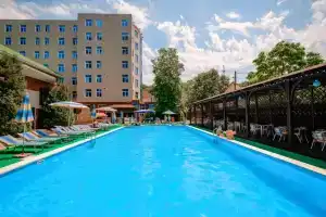Kiparis Hotel, Olginka