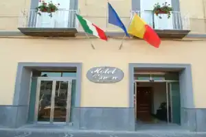 Hotel Clarean, Naples