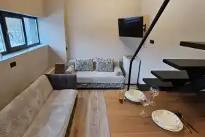 Dobro pozhalovat' v stolicu at 8 Pererva Street building 1, Moscow