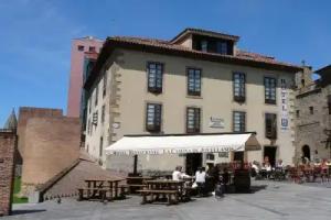 La Casona de Jovellanos, Gijon