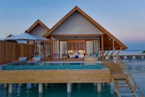Emerald Faarufushi Resort & Spa - Deluxe All Inclusive, Raa Atoll