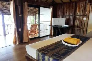 Uza Beach Resort, Ko Jum