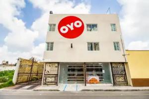 OYO Hotel Familiar Tollan Cholula, Puebla