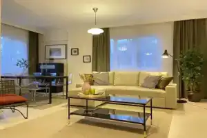 Missafir Modern Flat with Balcony on Bagdat Street Apartments, Istanbul